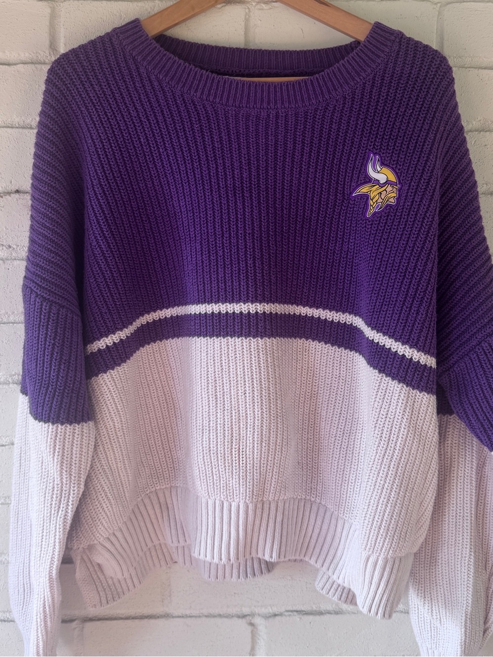 NFL WEAR by Erin Andrews Minnesota Vikings Women’s Cropped Game Day Sweater